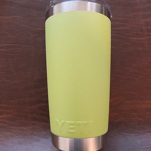 Lime Green 20 oz Tumbler with Magslider Lid